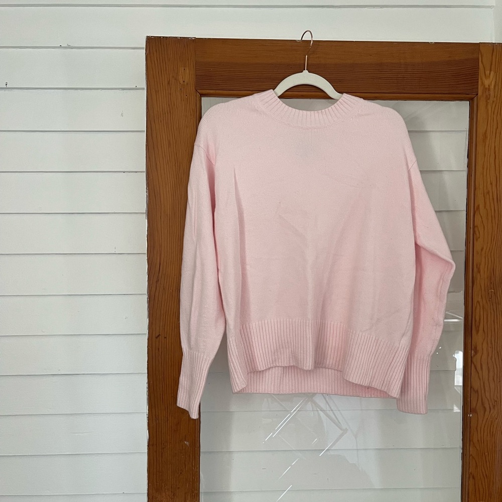 Banana Republic Light Pink Crew Neck Sweater